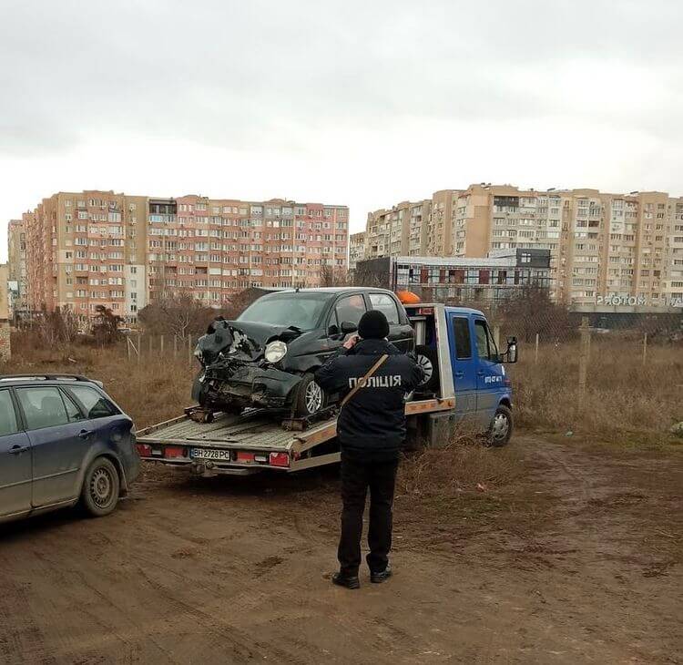 Евакуація авто після аварії